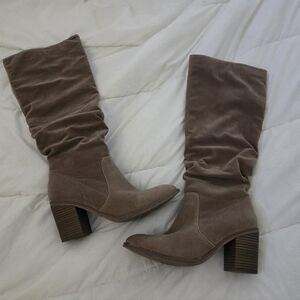 Women's Tan Boots With Heel